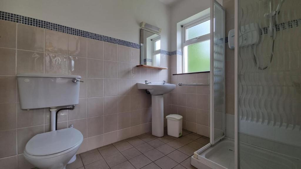 Kerry Lee Homes Тралий Екстериор снимка